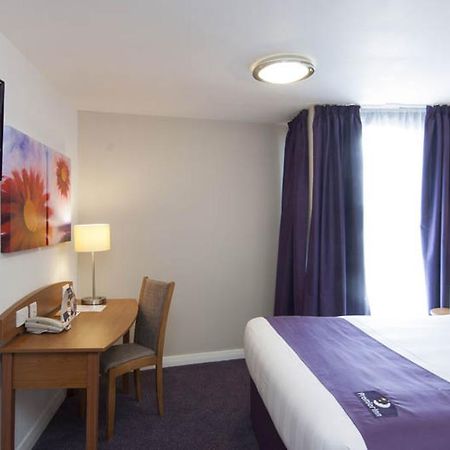 Premier Inn Glasgow - Cumbernauld Exterior photo