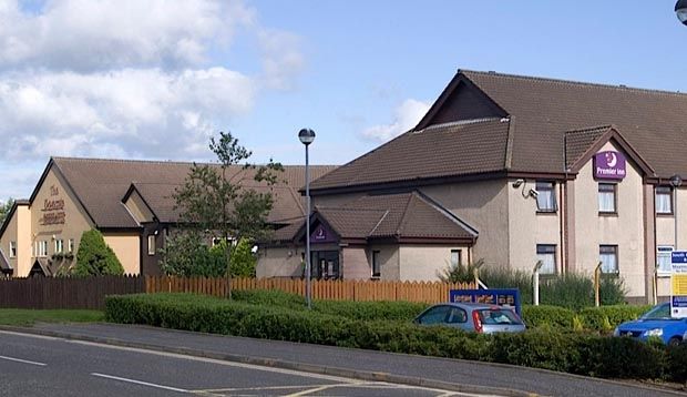 Premier Inn Glasgow - Cumbernauld Exterior photo